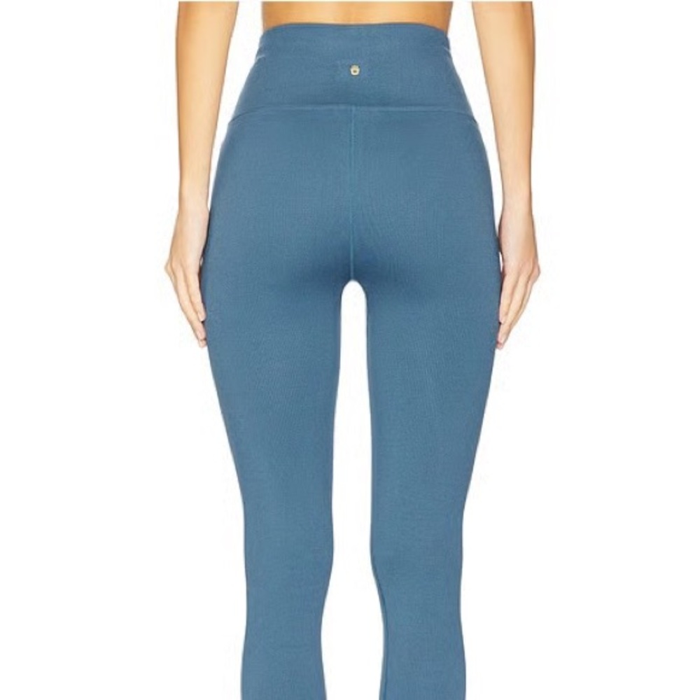 NWT Spiritual Gangsta Love Sculpt 7/8 Ribbed Leggings Size XS